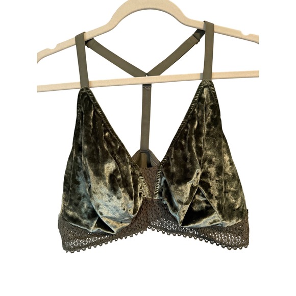 Cacique Green Velvet Lace Trim Racerback Bralette Size 22/24 Plus Size - Picture 1 of 4